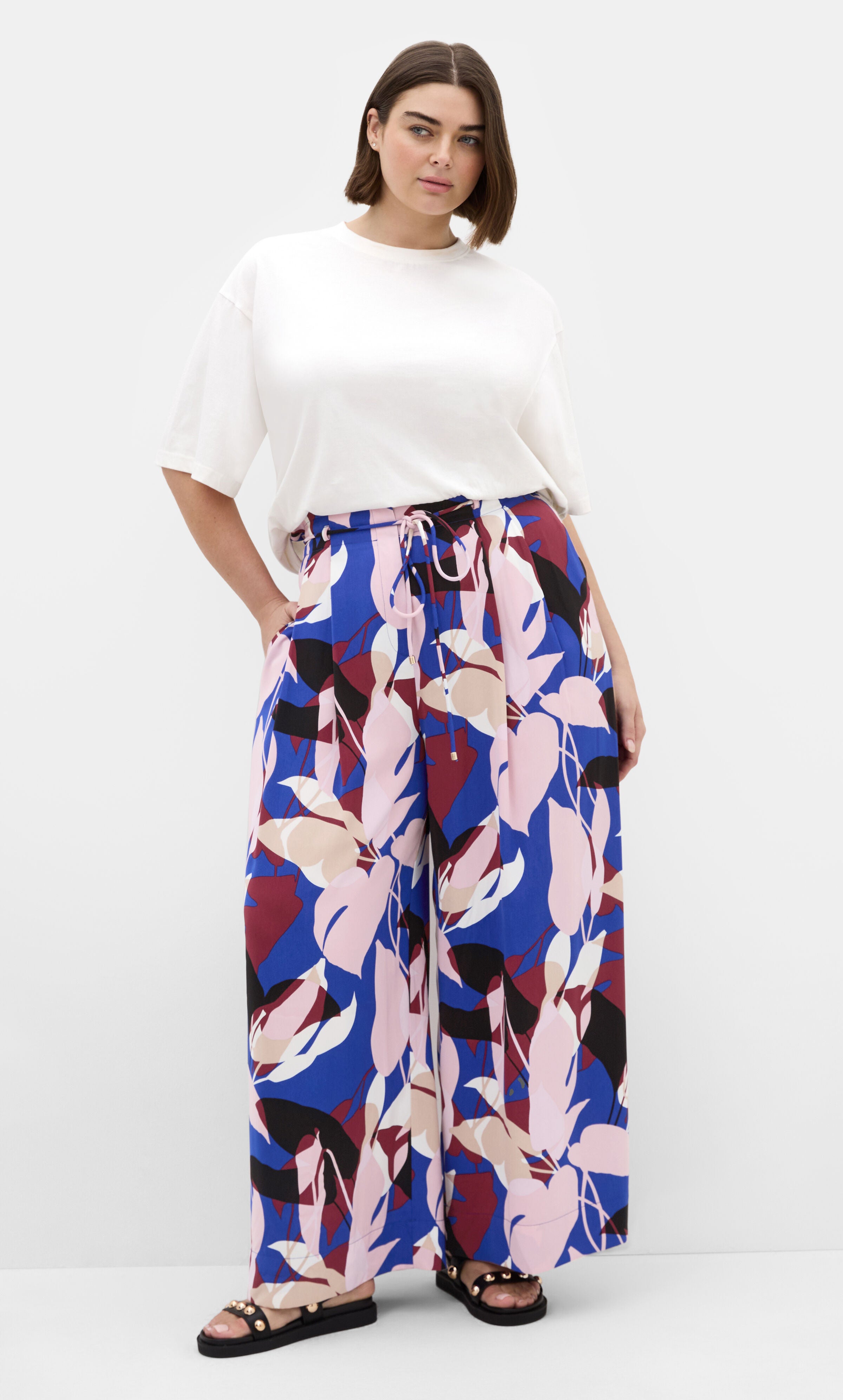 Wild Fern Print Wide Leg Pant