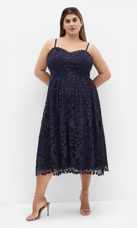 Scarlet Lace Dress - navy | Avenue Scarlet Lace Dress - navy | Avenue