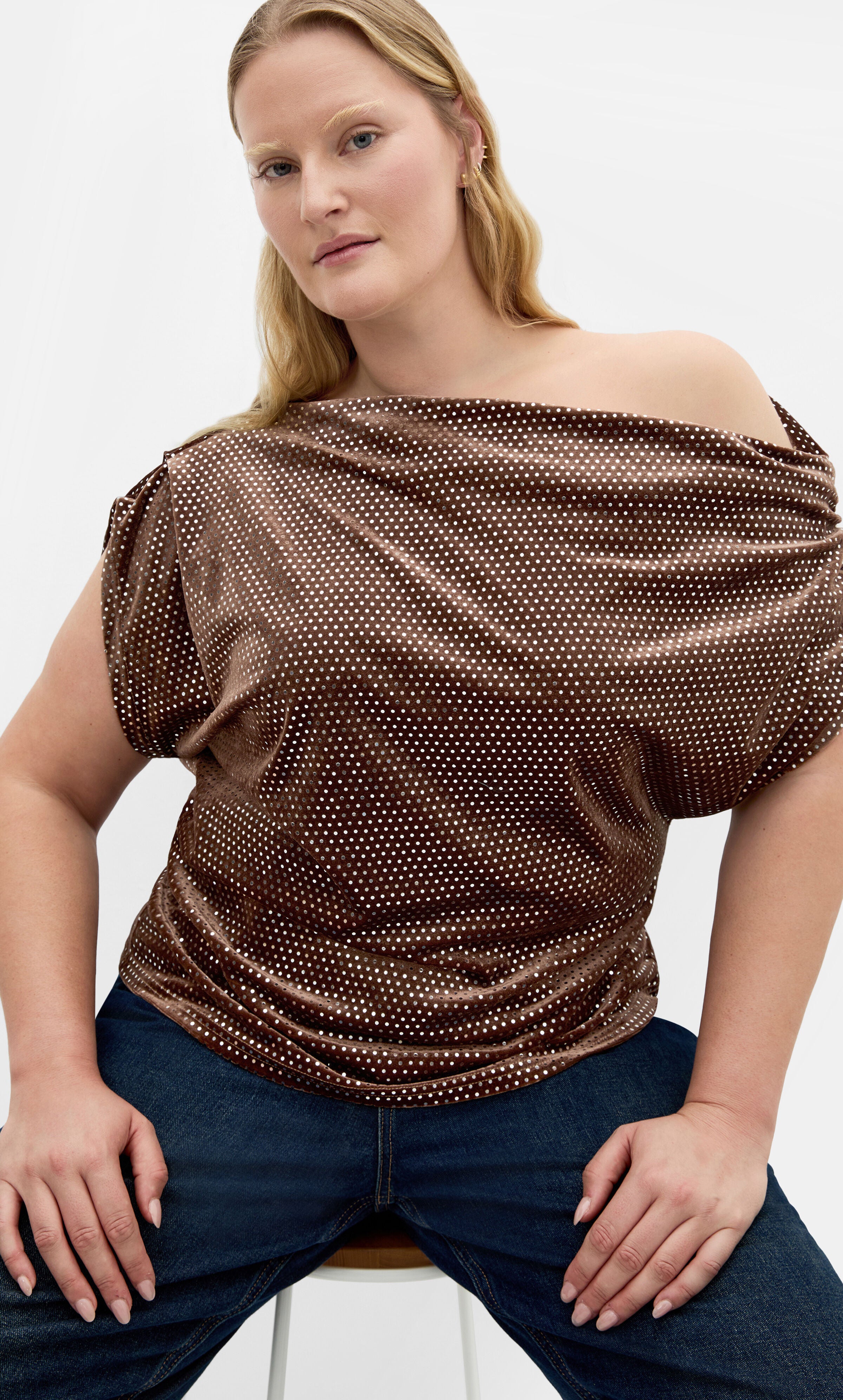 Shimmy Off Shoulder Top - bronze, BROWN, hi-res image number 0