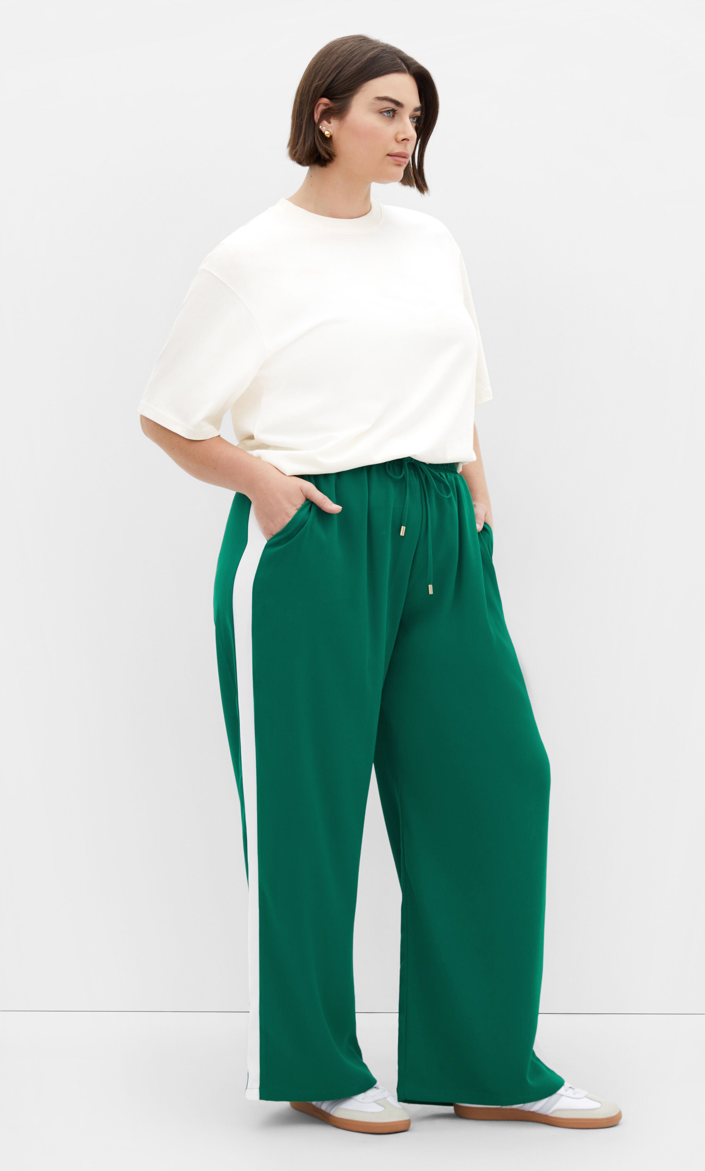 Lilia Pant - red, GREEN, alternate image number 1