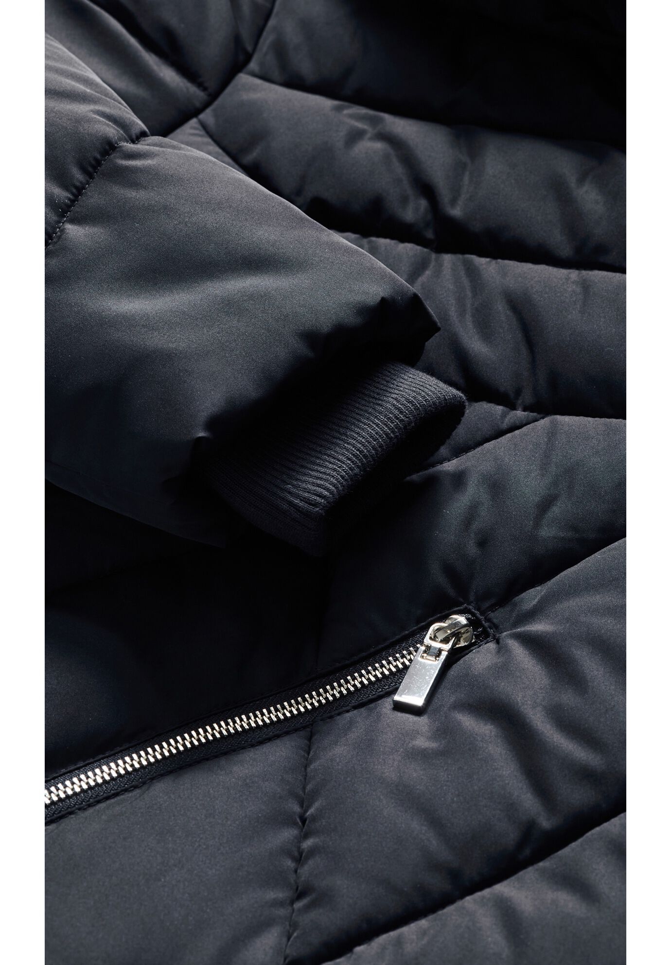 Abigail Puffer Jacket Avenue