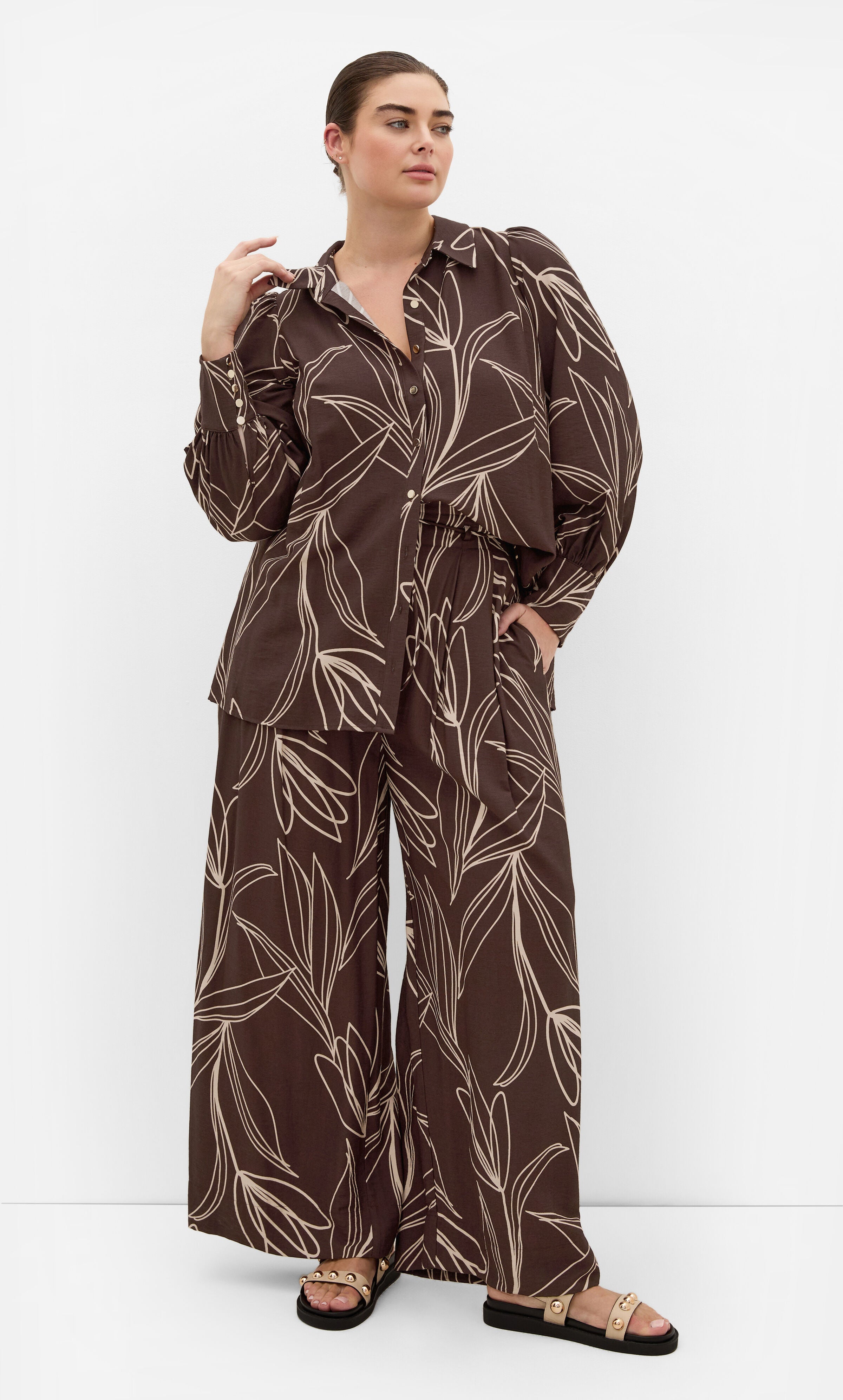 Athena Bloom Print Wide Leg Pant, BROWN, alternate image number 2
