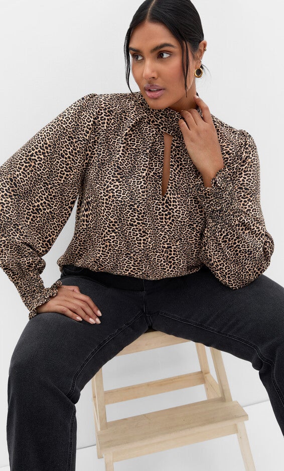 Indie Print Top - cheetah, BLACK, hi-res image number null