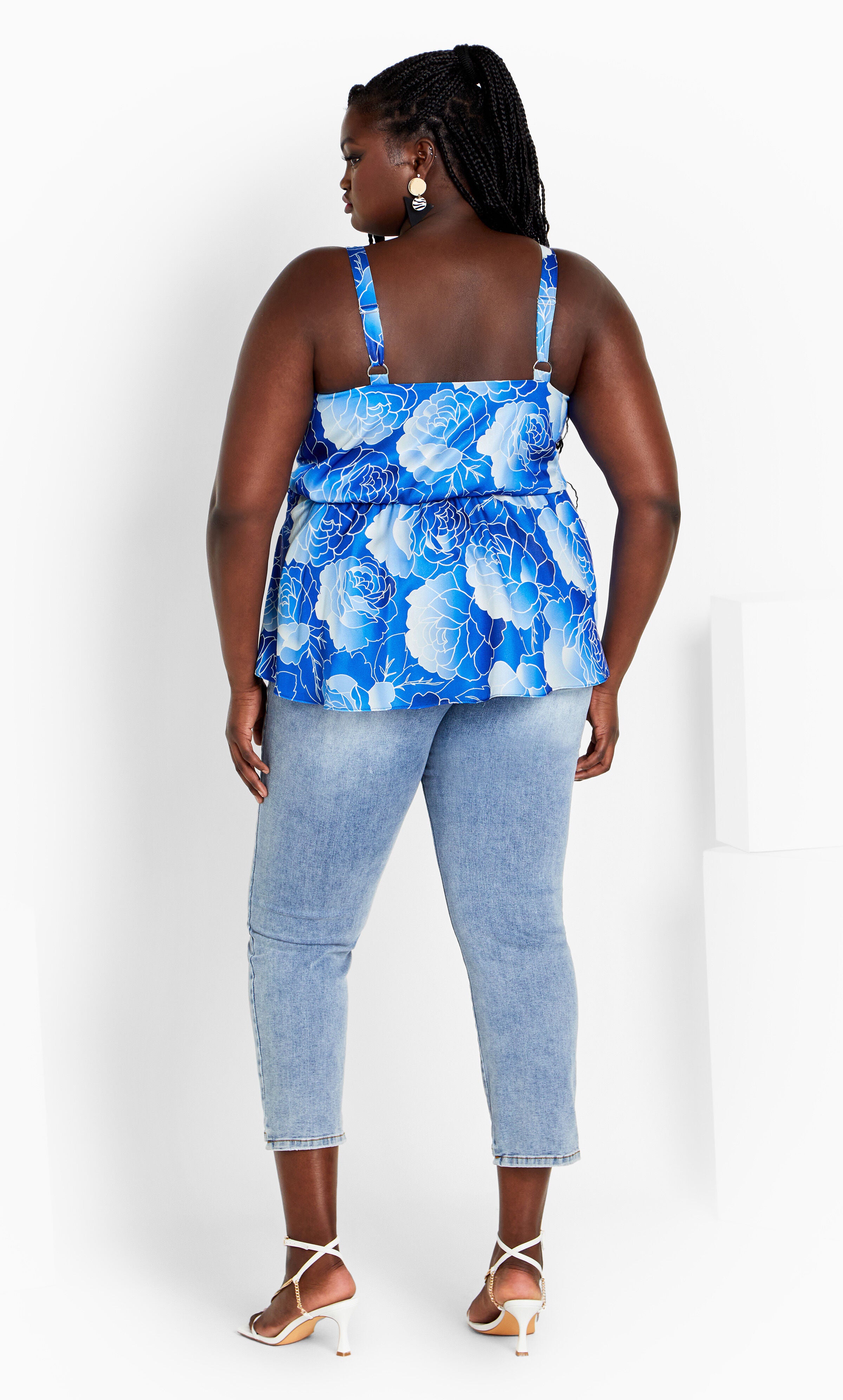 Serena Print Top soft blue Avenue