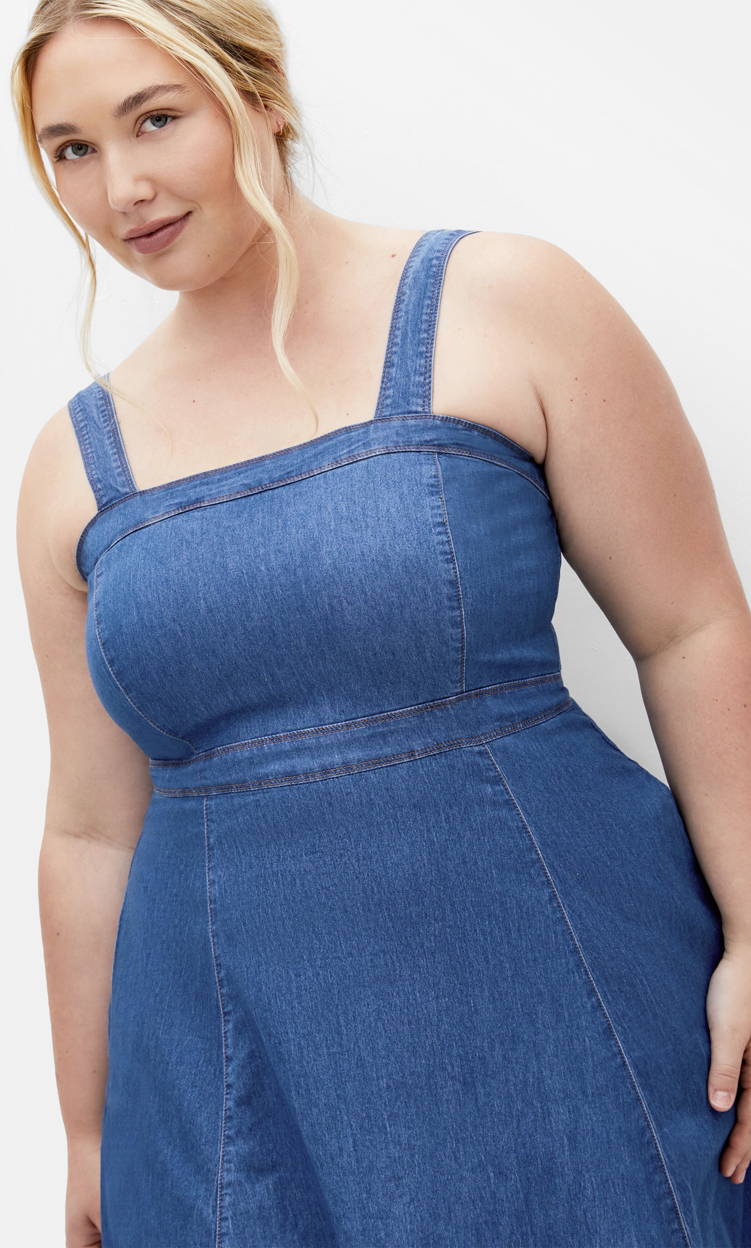 Averie Dress - light wash, BLUE, alternate image number 1