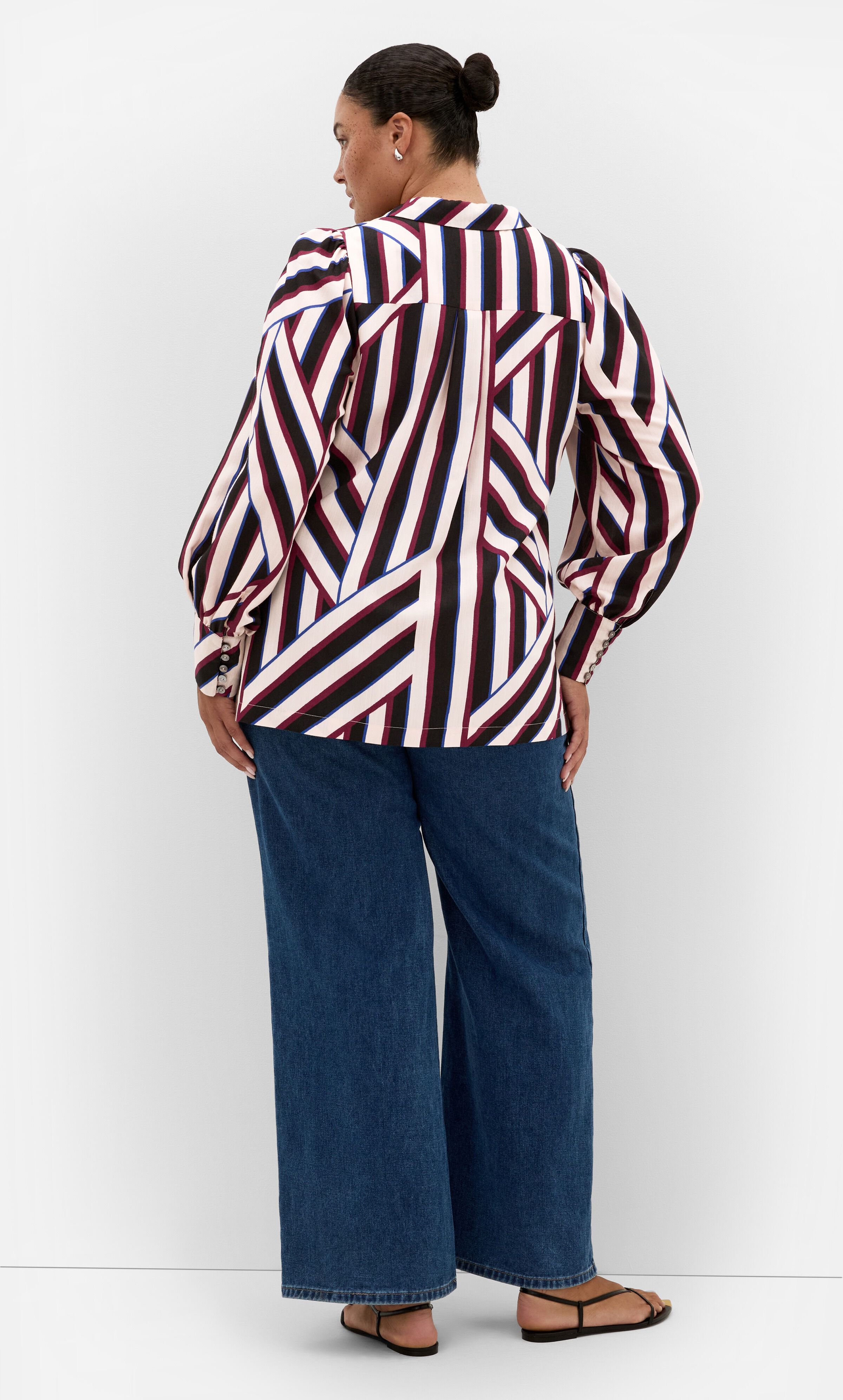 Haylee Timeless Stripe Shirt, BLACK, alternate image number 2