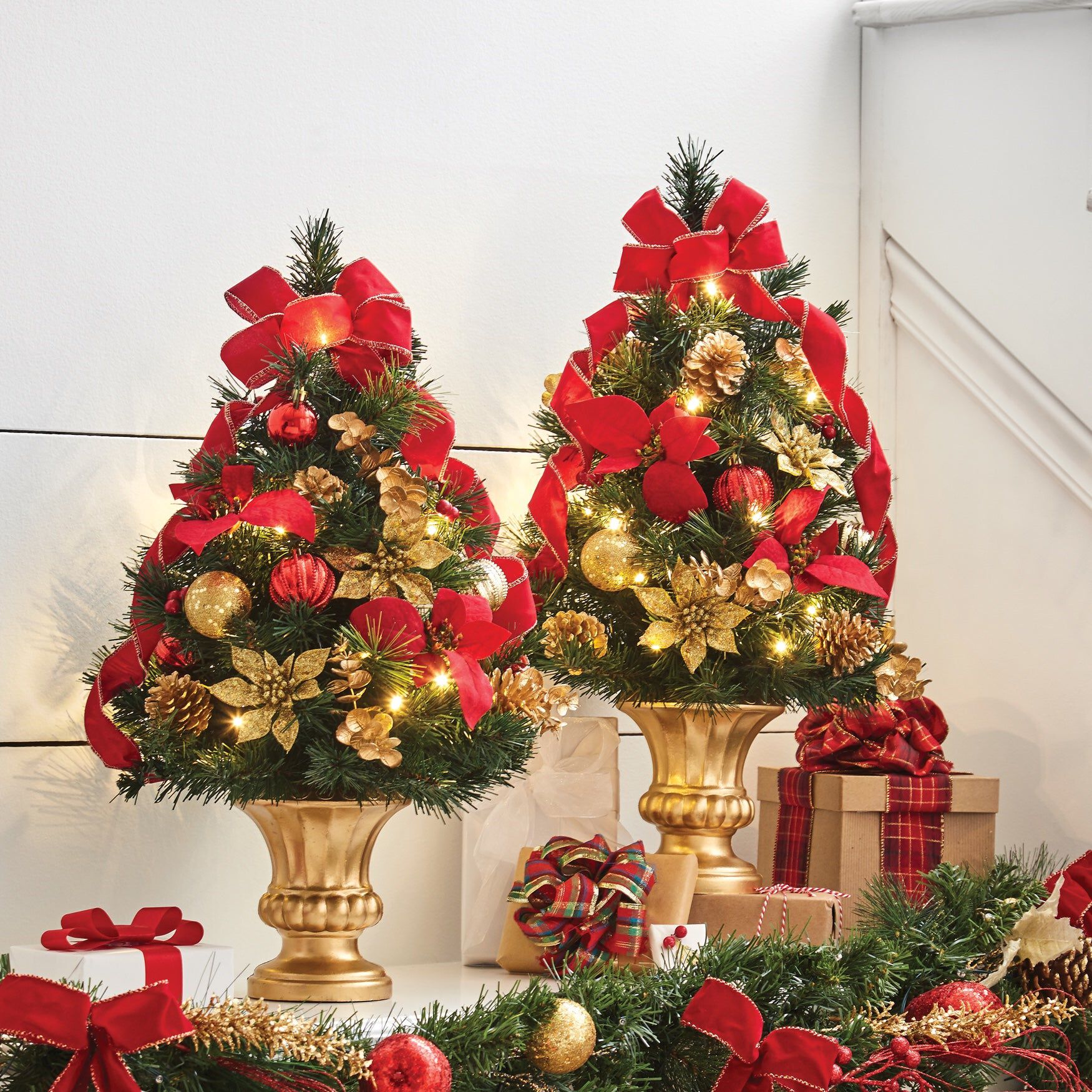 24"H Tabletop Christmas Tree