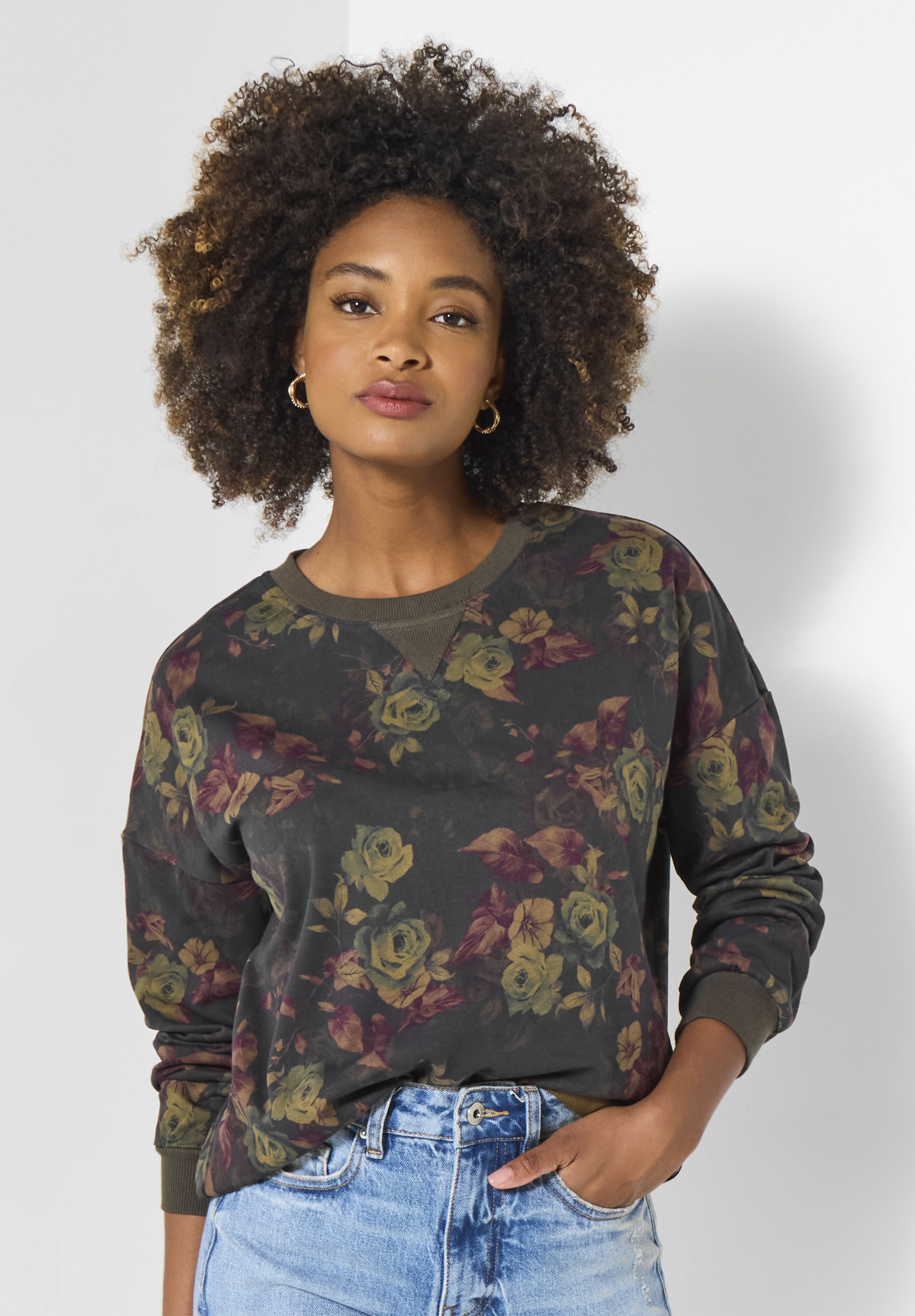 Weekend Crew Neck Pullover, HAZY GARDEN FLORAL, hi-res image number 0