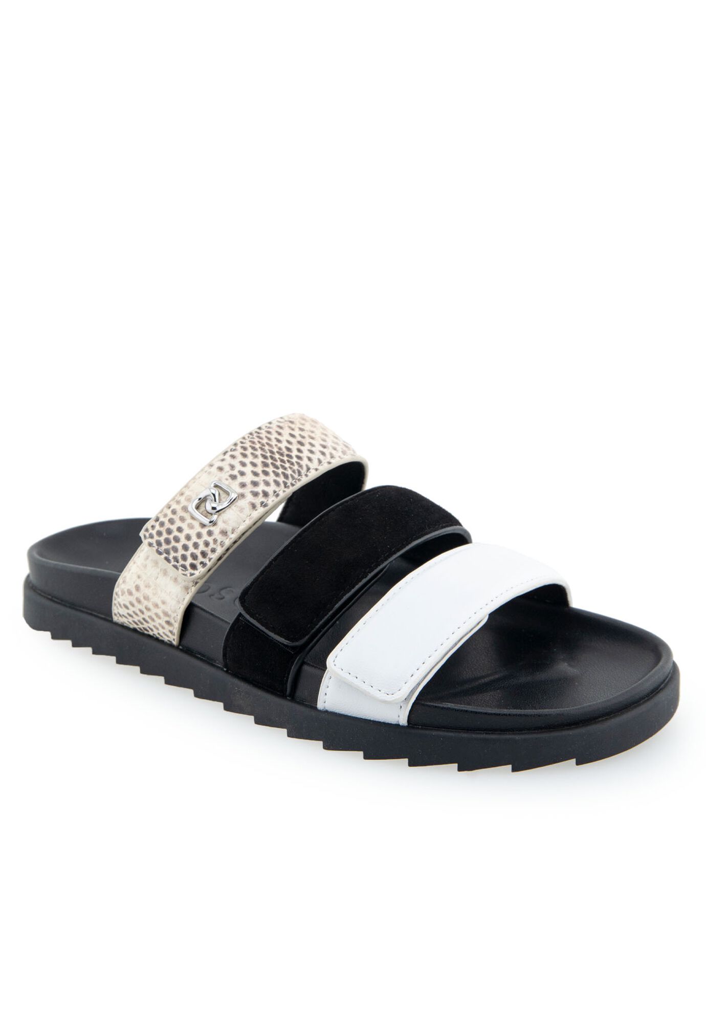 Lee Sandal Avenue
