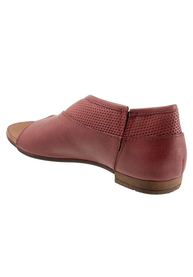 Tahiti Slip On Sandal, , alternate image number null