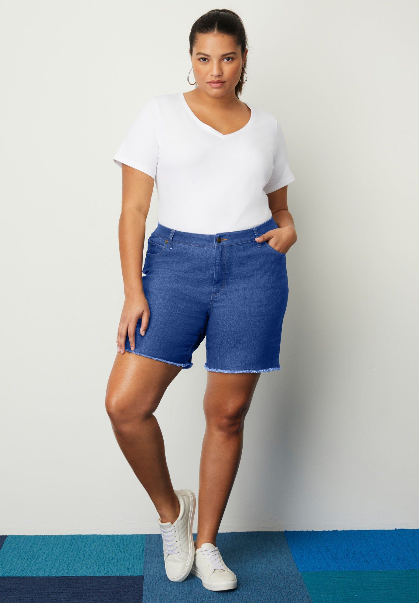 Raw Hem Curvie Fit Denim Shorts