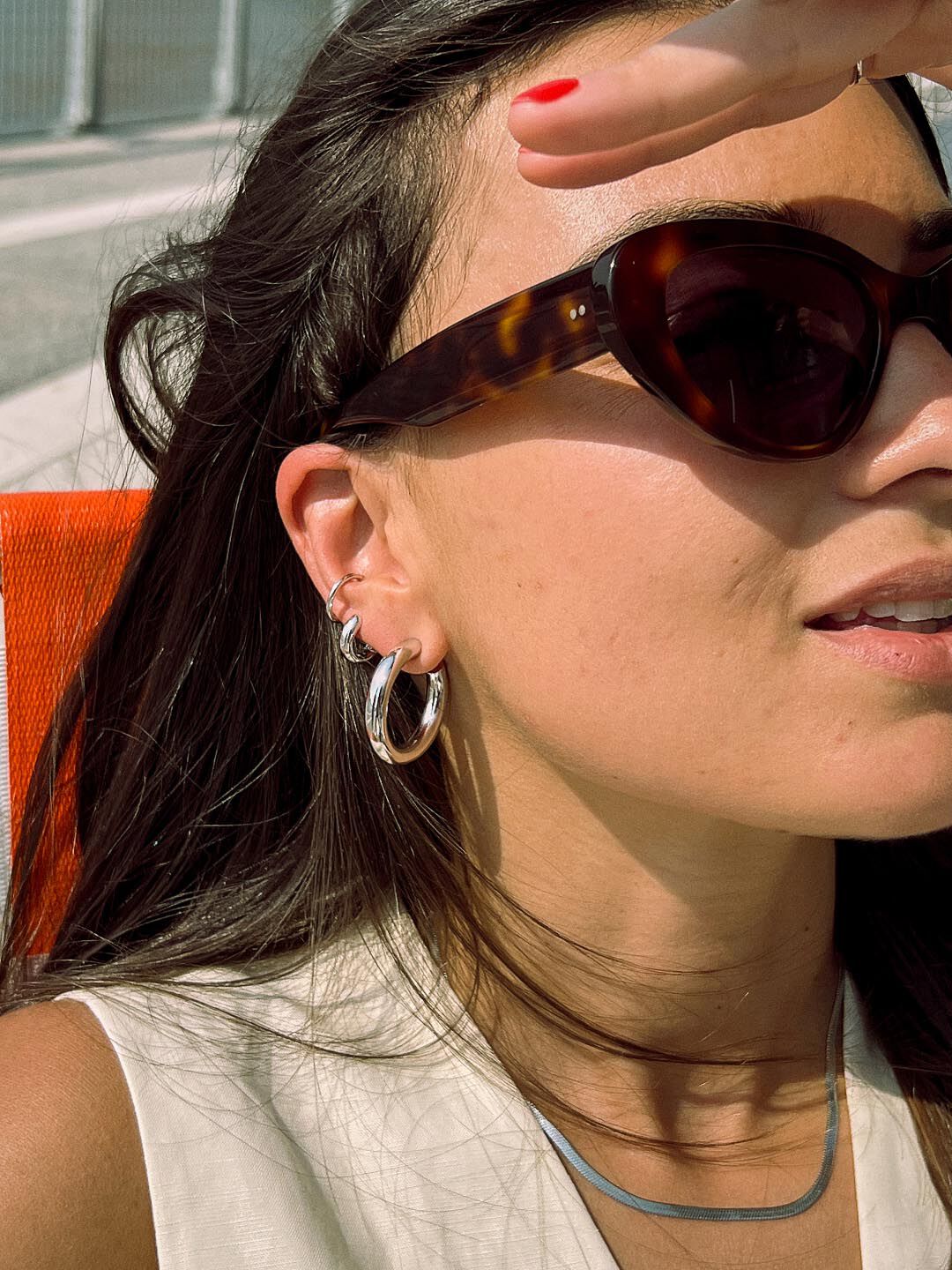 Giulia Bold Huggie Hoops, SILVER, alternate image number 3