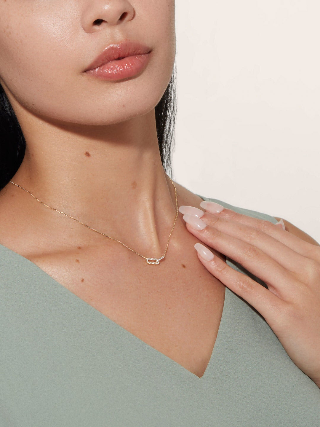 Loree Chain Link Necklace, GOLD, alternate image number 4