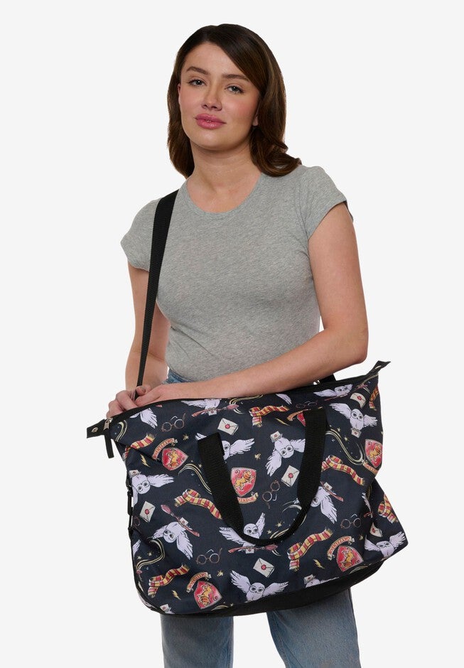 Harry Potter Weekender Duffel Bag Travel Carry-On Hedwig Gryffindor, , alternate image number 4