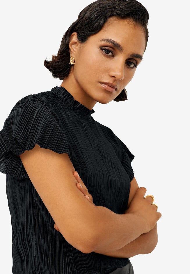 Flutter Cap Sleeve Plisse Top, , alternate image number null
