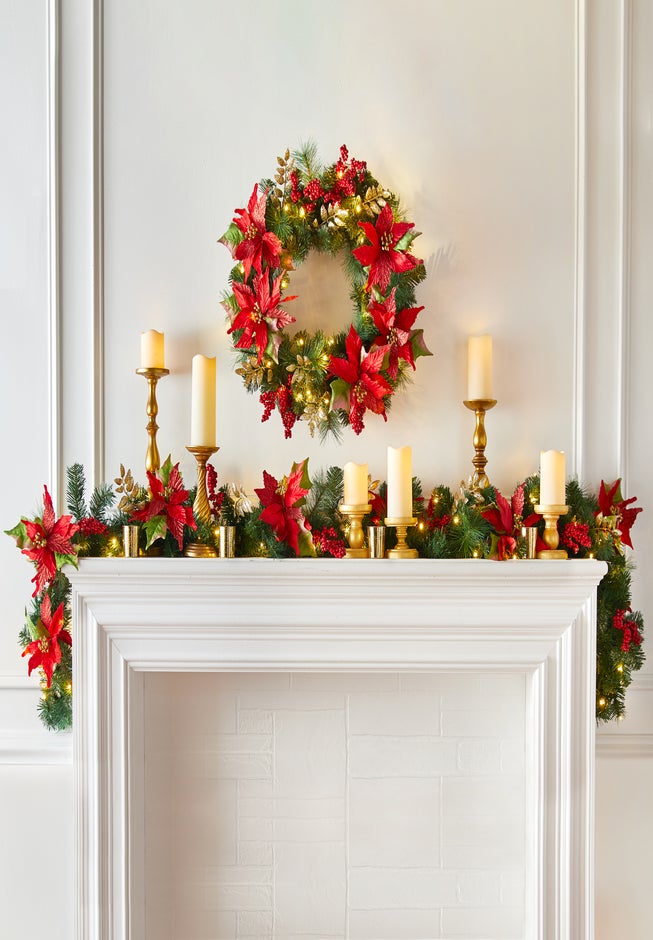 Pre-Lit Poinsettia Wreath image number 1