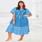 Tiered Print Lounger image number null