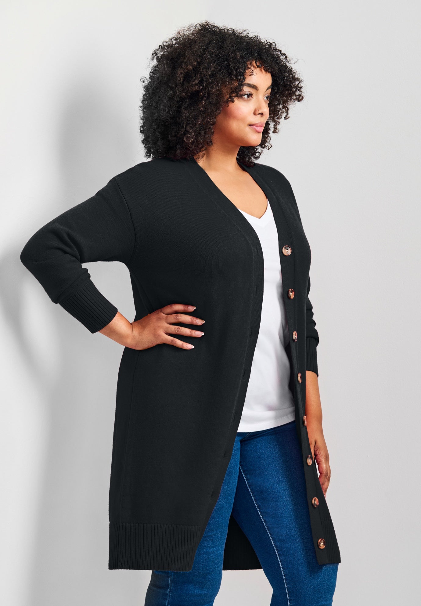 Mischa Boyfriend Cardigan image number 3