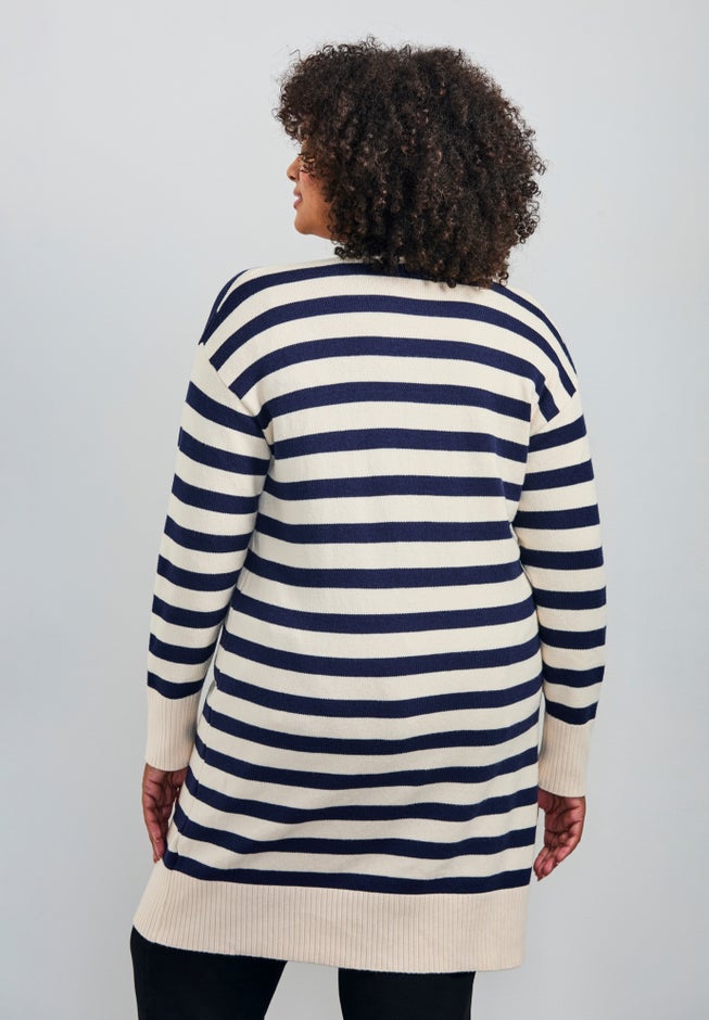 Mischa Boyfriend Cardigan image number 2