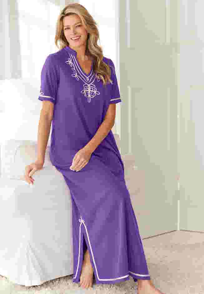 Embellished Knit Lounger image number 3