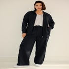 Wide Leg Fleece Sweatpant With Drawstring Waist image number null
