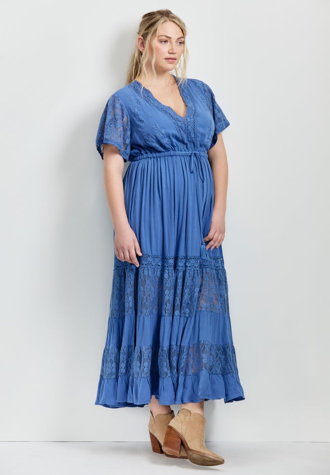 Raven Lace Maxi Dress Raven Lace Maxi Dress