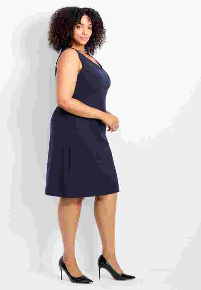 Cool Hand Sleeveless Dress image number 3