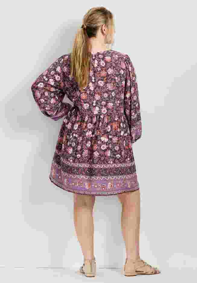 Livvy Boho Border Print Mini Dress image number 1