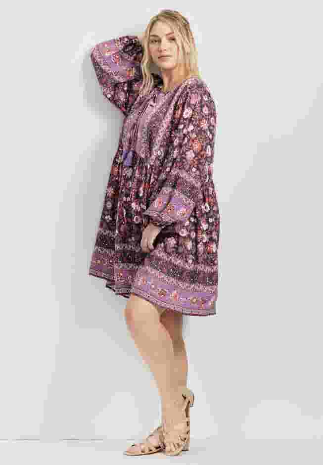 Livvy Boho Border Print Mini Dress image number 2