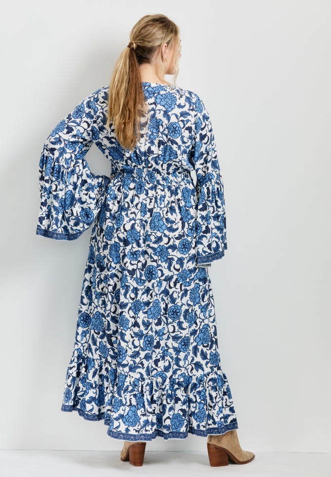 Arlo Bell Sleeve Maxi Dress image number 3