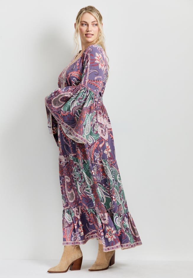 Arlo Bell Sleeve Maxi Dress image number 4
