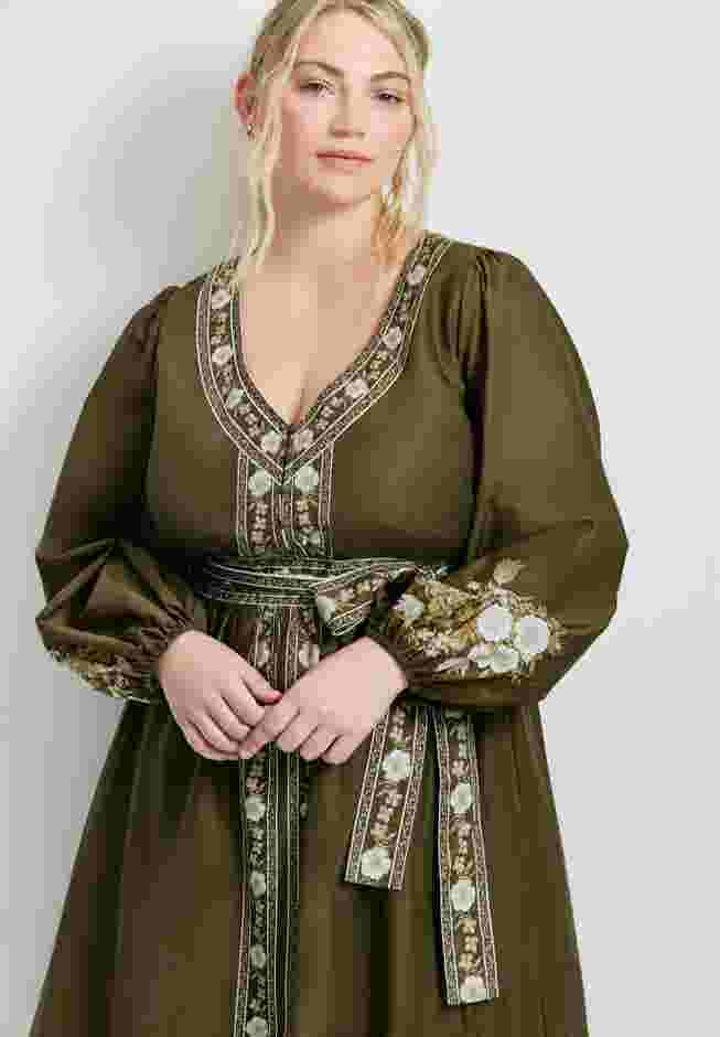 Ethereal Escape Maxi Dress image number 2