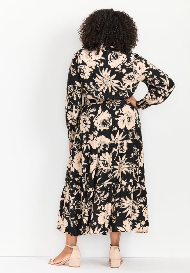 Shiloh Tiered Maxi Dress image number 2