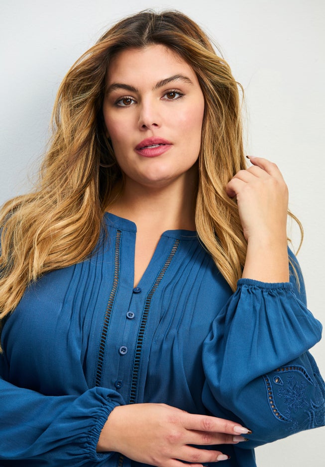 Gabby Embroidered Pintuck Shirt image number 3