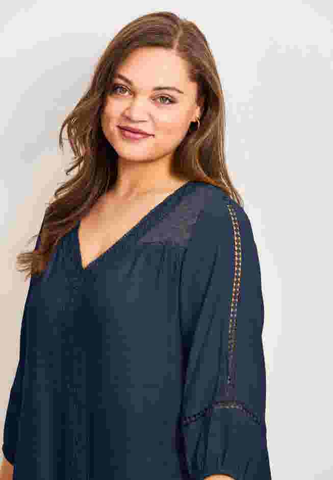 Embroidered Lace Detail Peasant Blouse image number 4