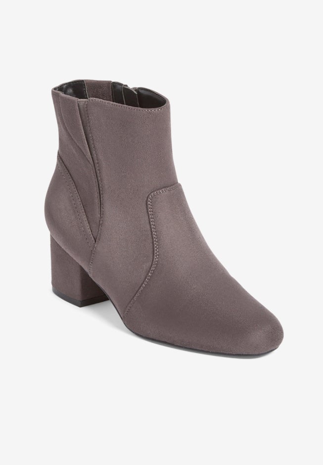 The Robin Bootie image number 0