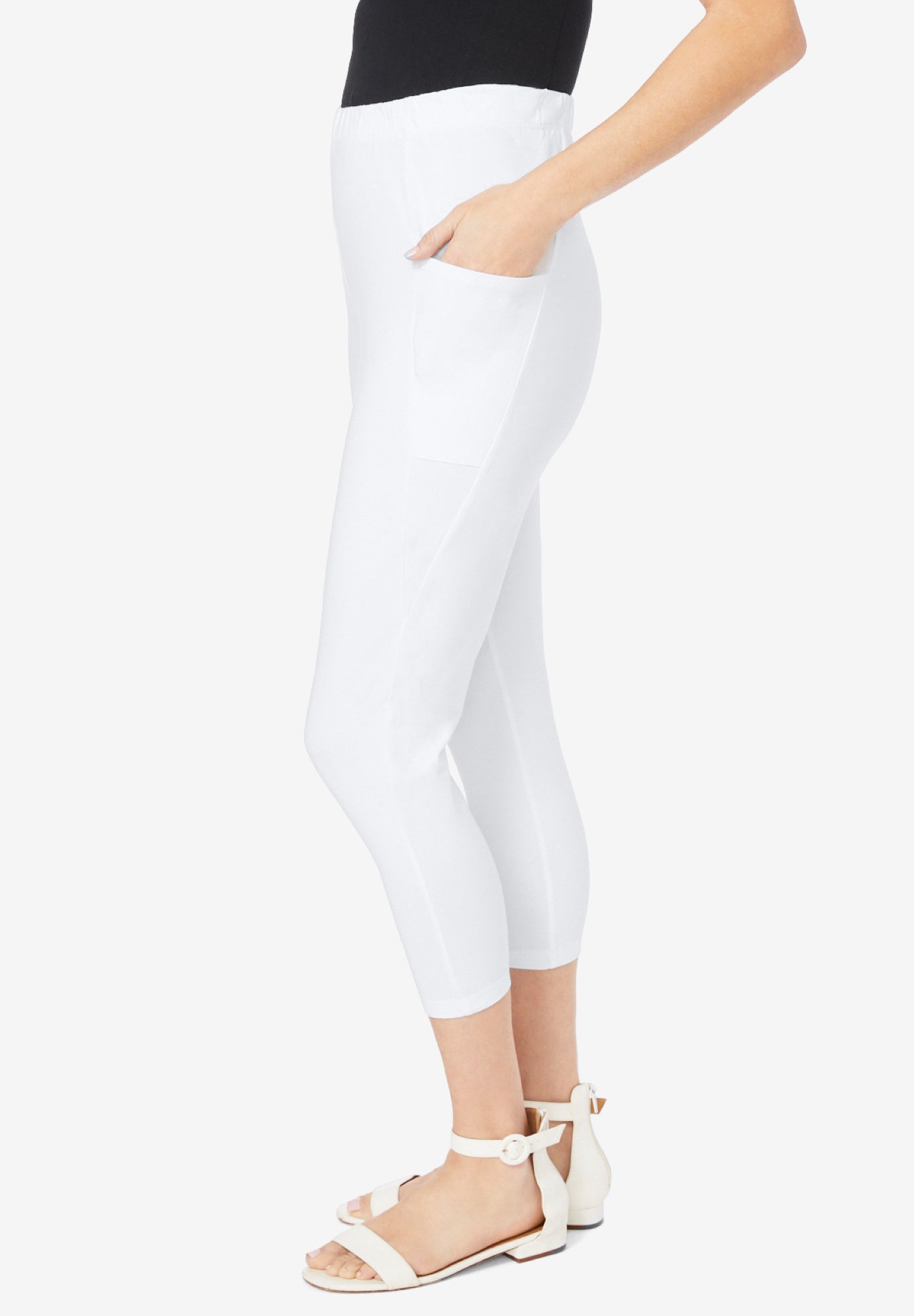 Side-Pocket Essential Capri Legging image number 3