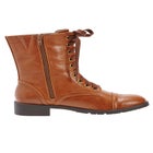 The Britta Boot image number null