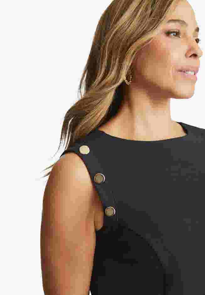 Sleeveless Crepe Dress image number 3