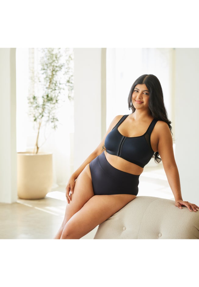 The Moira Posture Bra image number 4