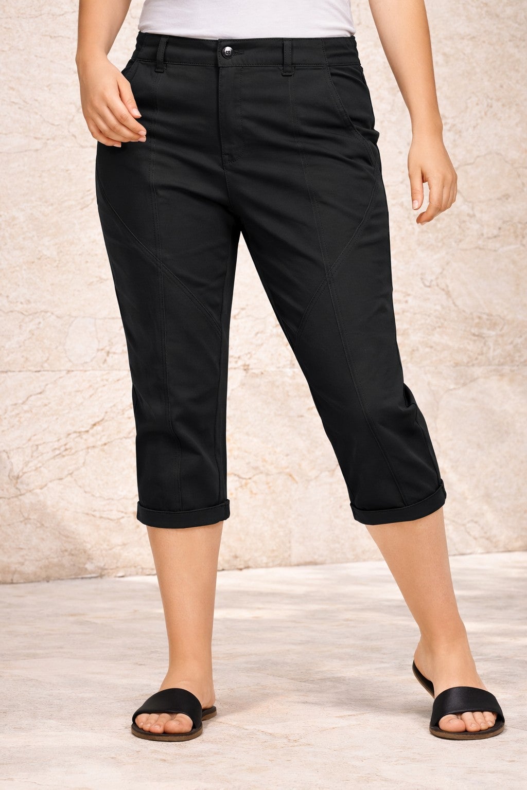 Stretch Cotton Poplin Mid-Rise Seamed Capri image number 0