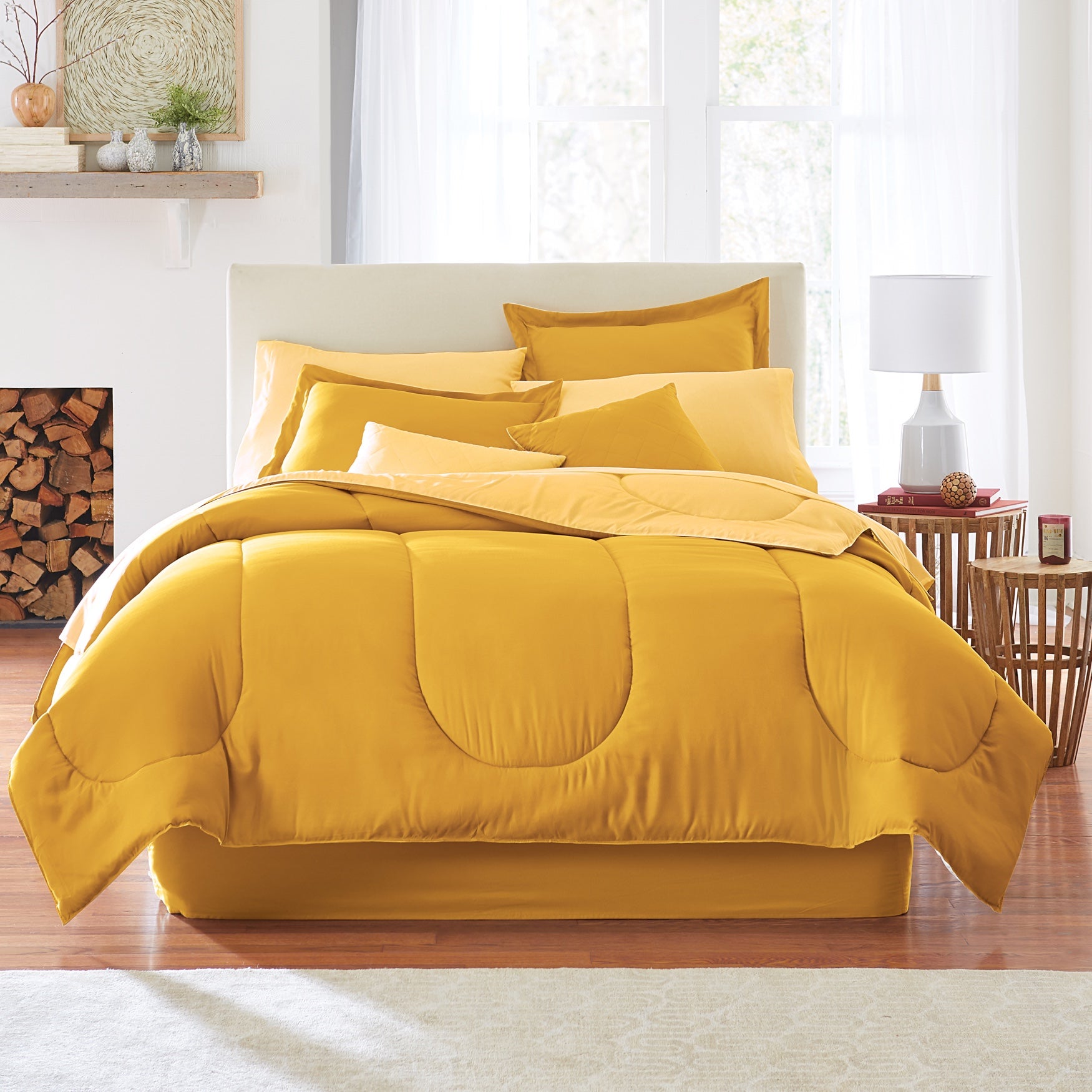 BH Studio Reversible Comforter image number 2