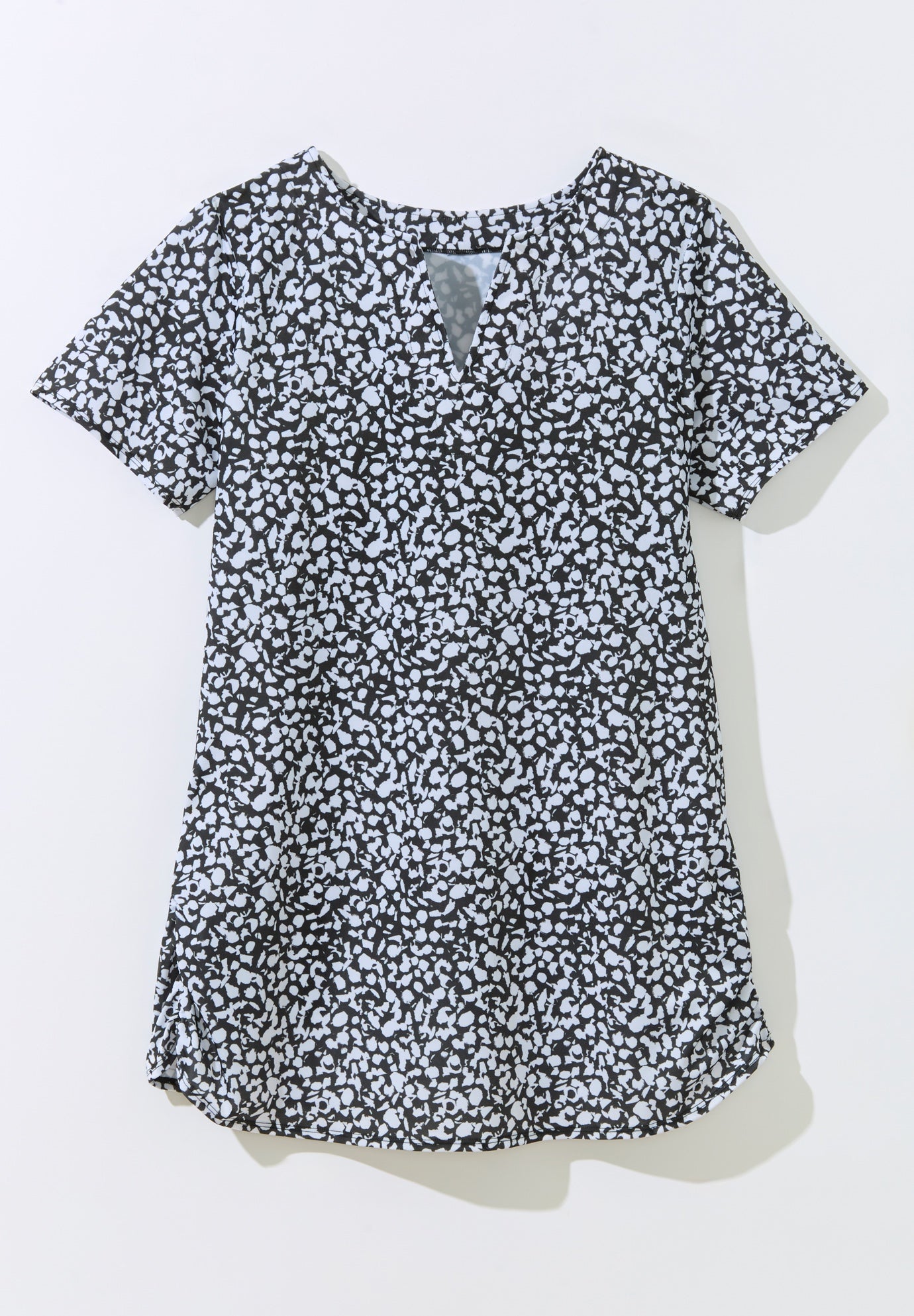 Split-Neck Short-Sleeve Swim Tee with Built-In Bra image number 3