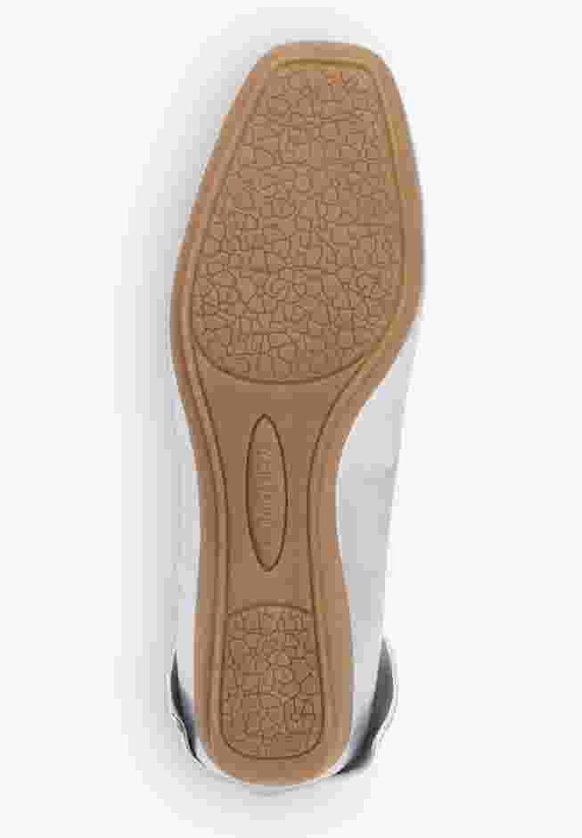 The Delia Slip On Flat image number 2