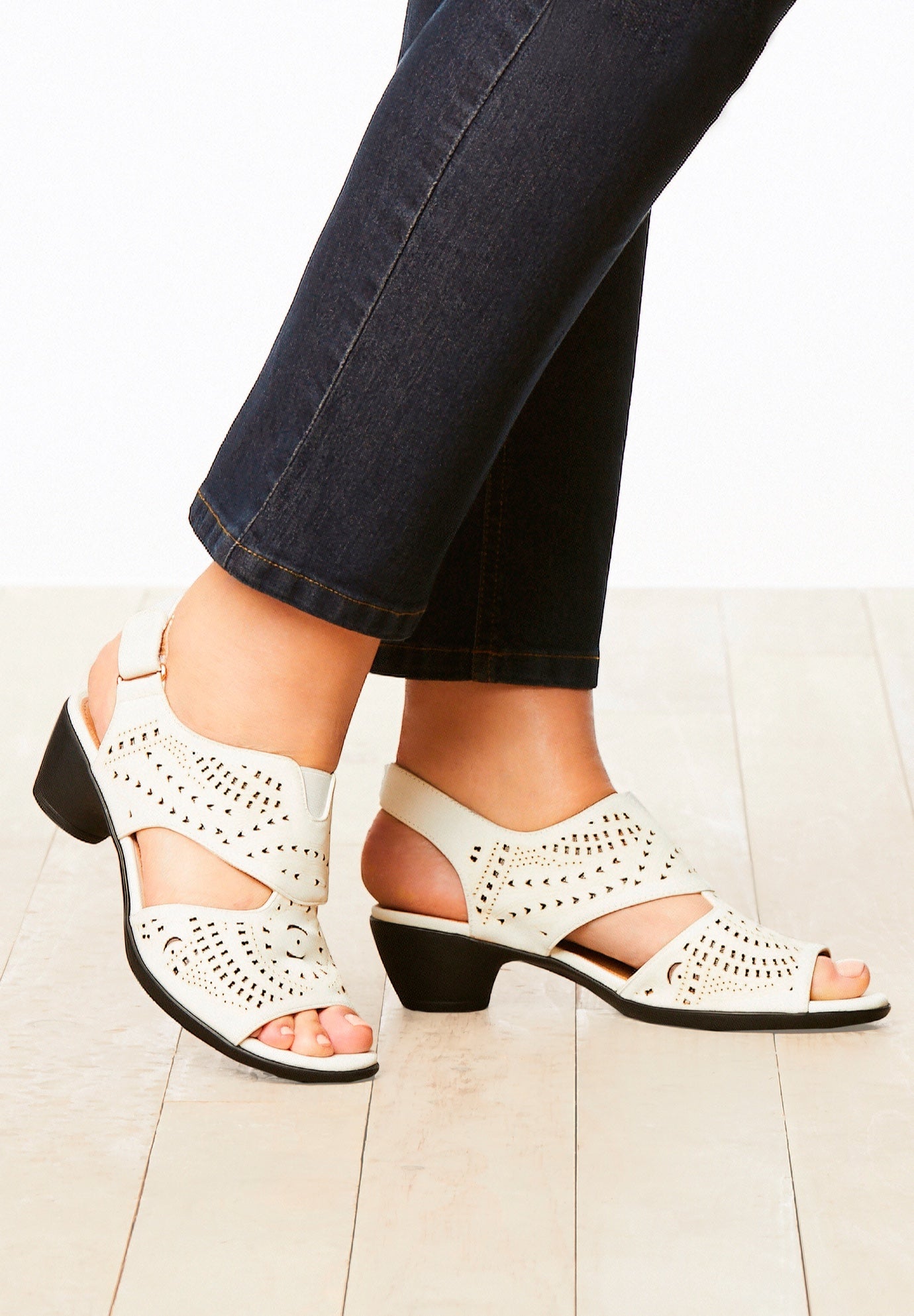 The Etta Shootie image number 3