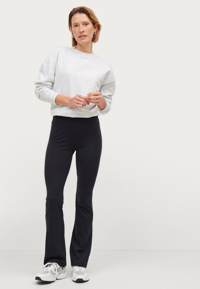 Cotton Spandex Bootcut Leggings image number 2