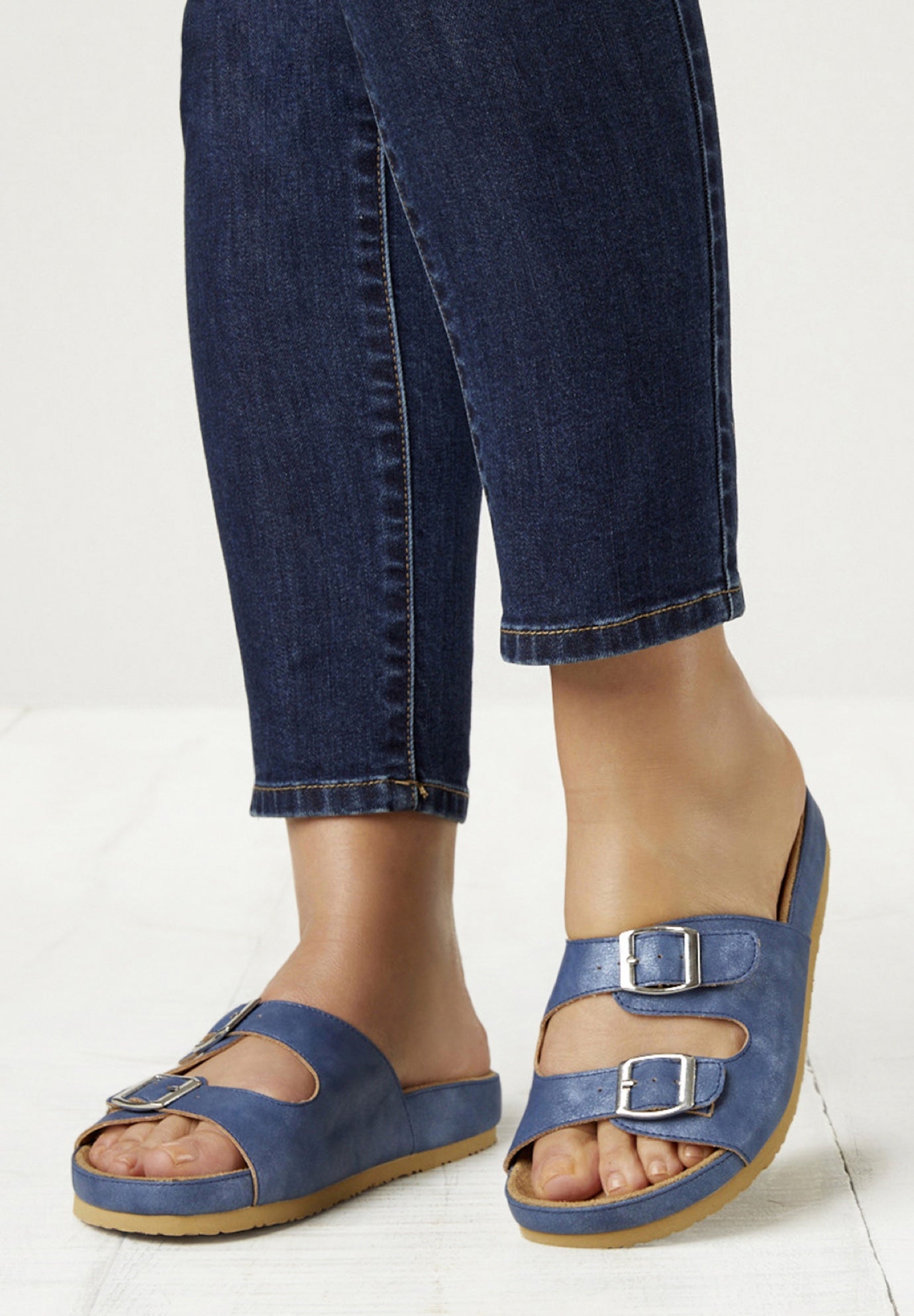 Wide Width Women's Shoes Featured Shoe Brands | Avenue
