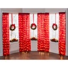 Set Of 3 Cordless Pre-Lit Mini Christmas Wreaths image number 3