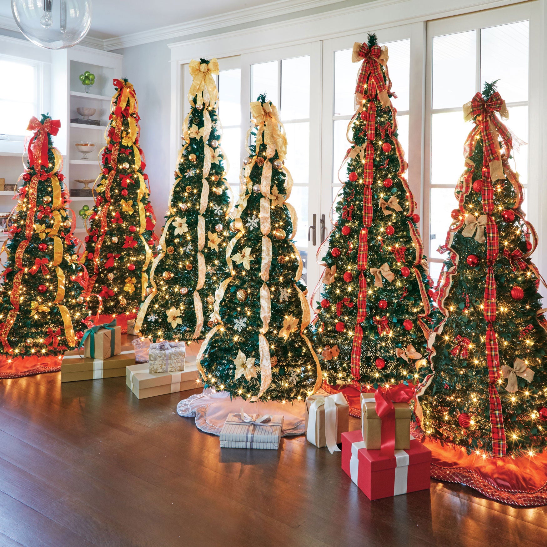 Fully Decorated Pre-Lit 7&frac12; Ft. Pop-Up Christmas Tree image number 5
