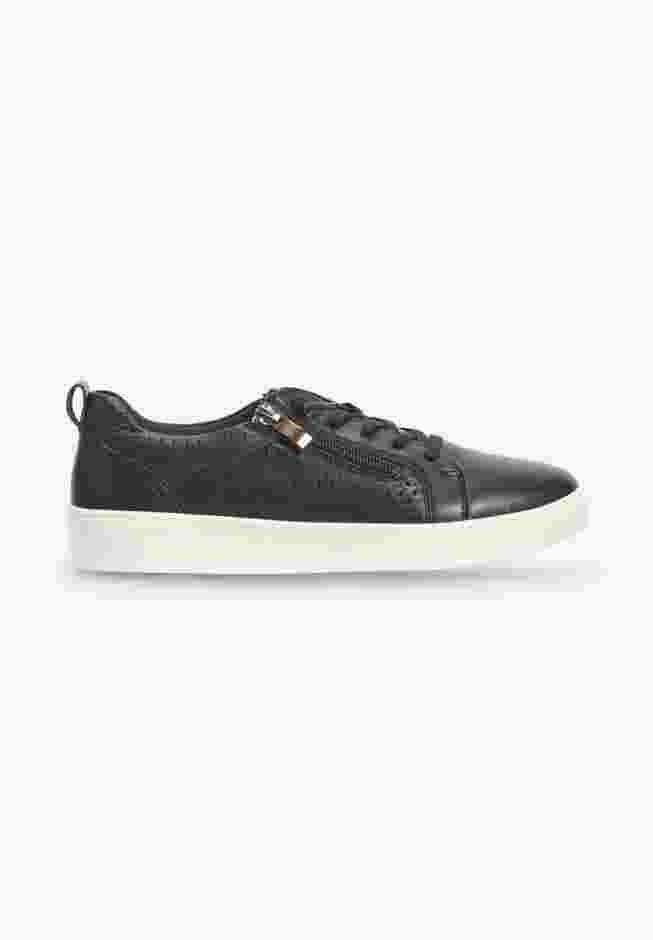 The Wren Slip On Sneaker image number 3